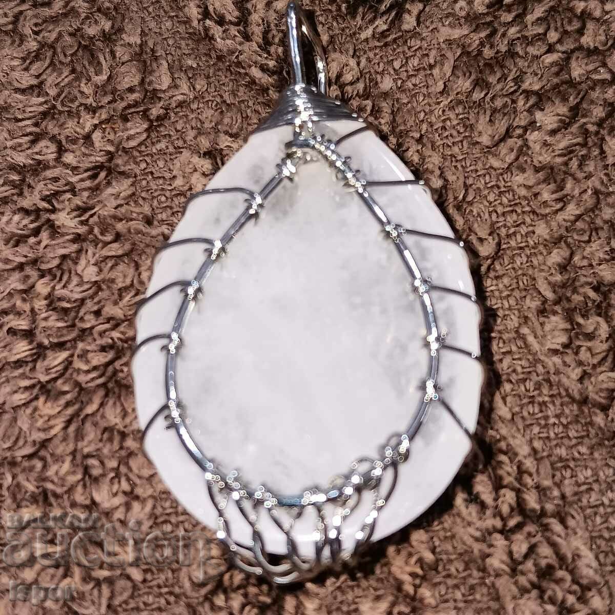 Tree of life pendant with price 14.00 BGN | € 7.16 Tree of life pendant with price 14.00 BGN | € 7.16