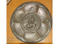 Old copper plate, diameter 17 cm, 80 g.