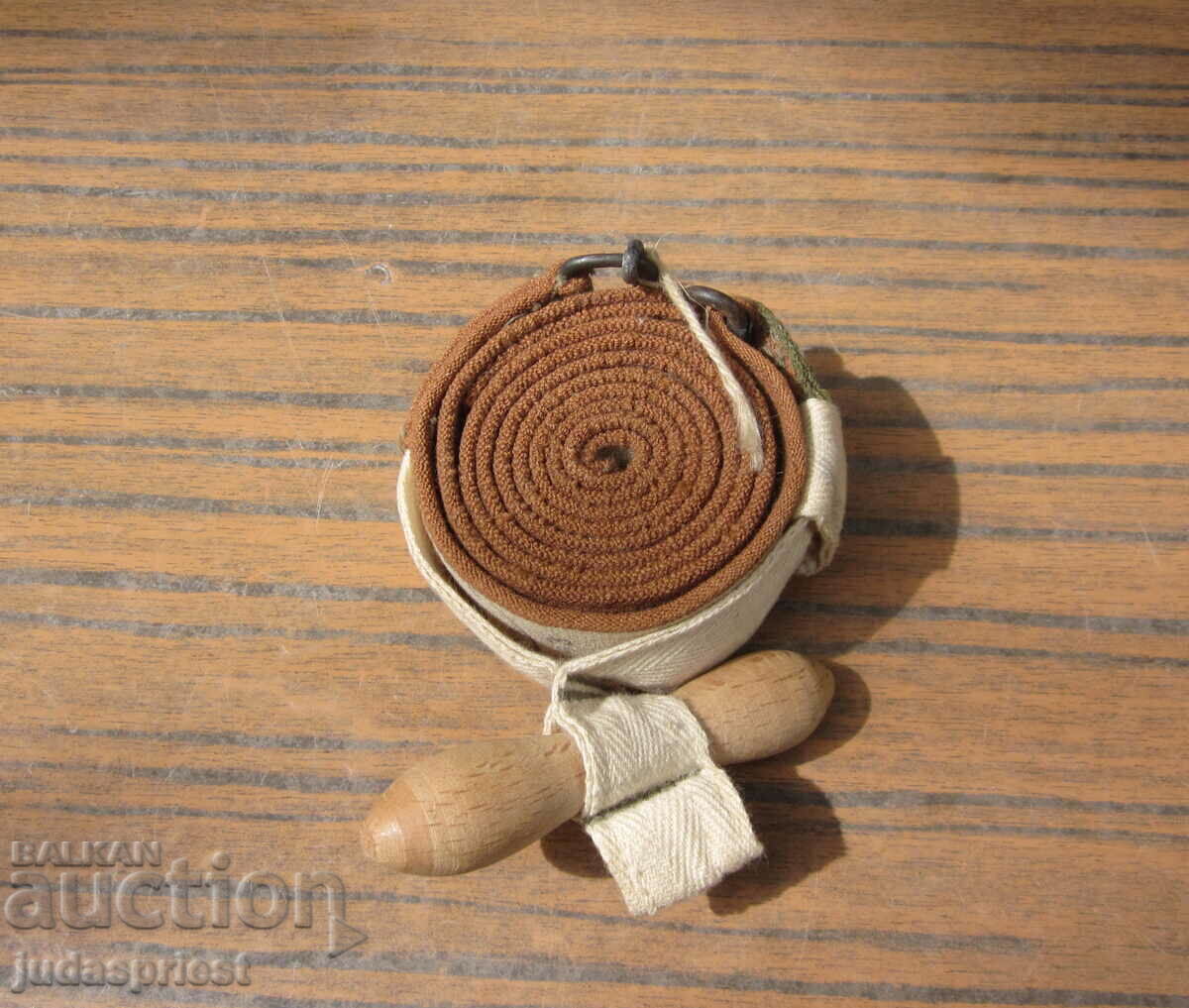 World War II Bulgarian military field medical tourniquet with price 10.00 BGN | € 5.11