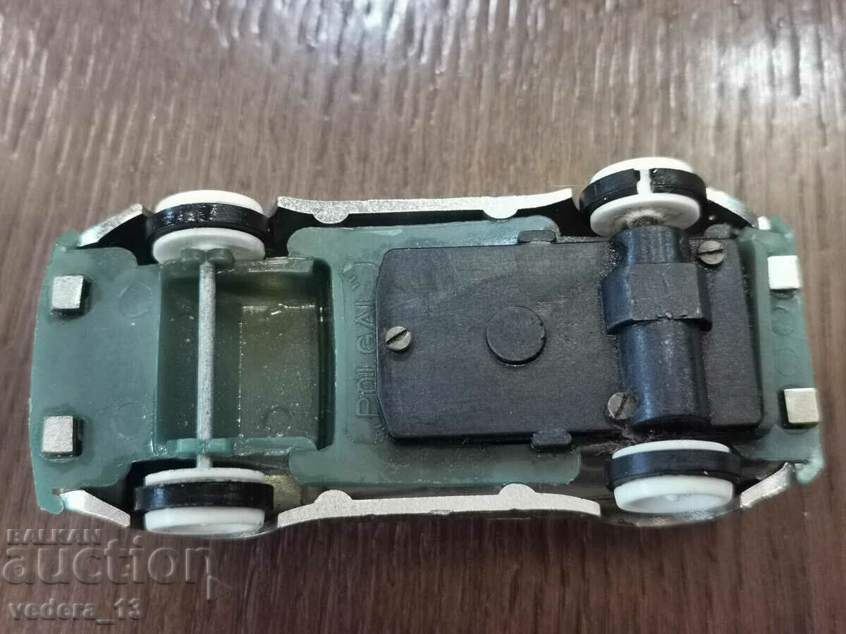 Delivery of an old toy