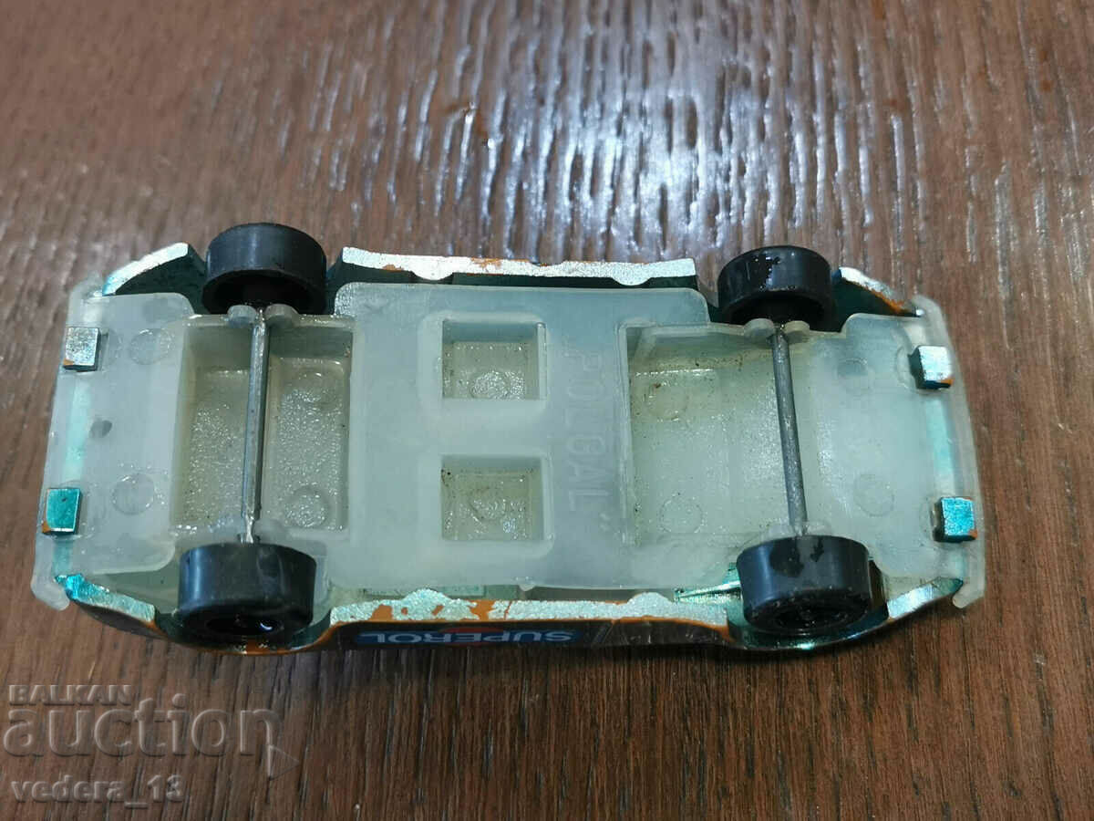 Delivery of an old toy