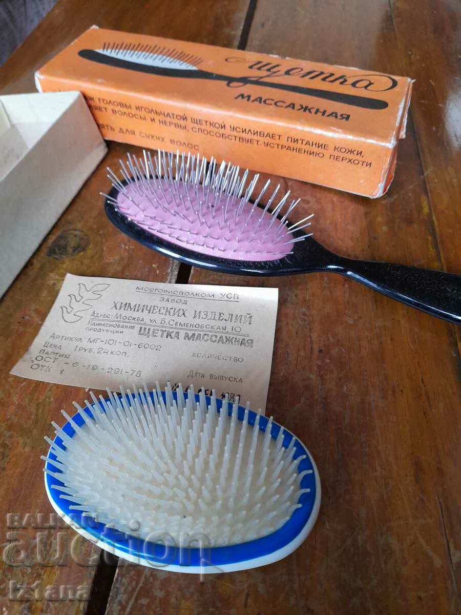 Old hair massage brush, head with price 32.00 BGN | € 16.36
