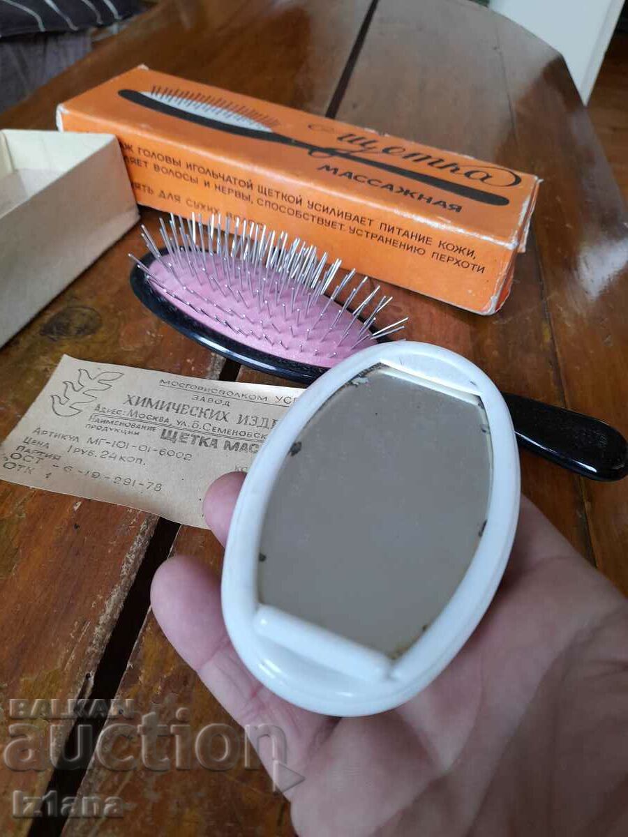 Delivery of Old hair massage brush, head