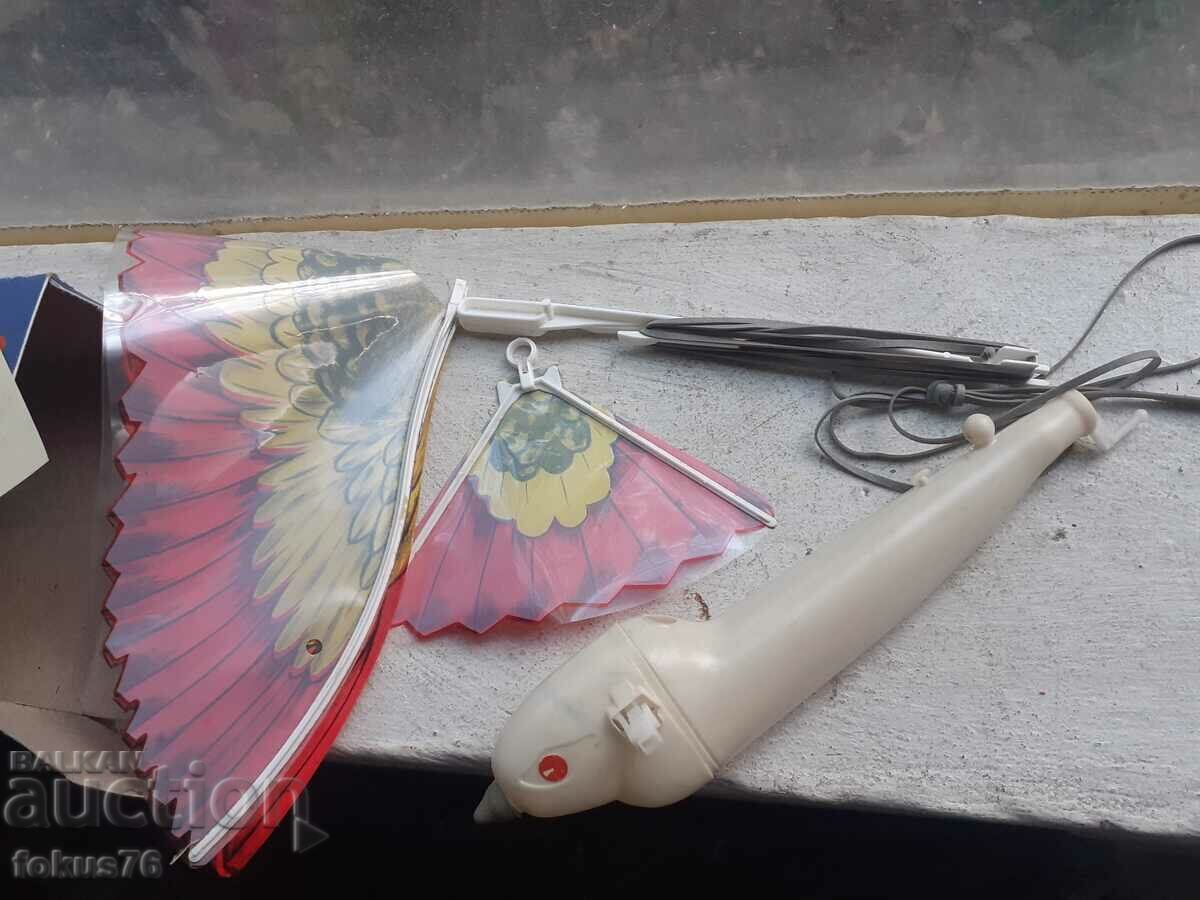 Flying pigeon - Old Russian toy bird - 5 Flying pigeon - Old Russian toy bird - 5