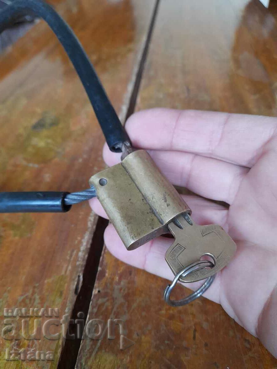 Old bicycle secret with price 32.00 BGN | € 16.36 Old bicycle secret with price 32.00 BGN | € 16.36