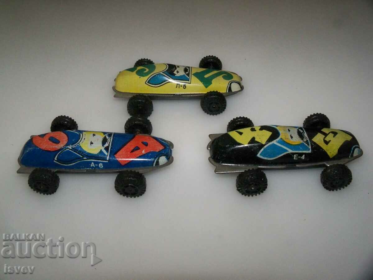 Τρία μικρά κοινωνικά τσίγκινα καρότσια σε άριστη κατάσταση - 6 Τρία μικρά κοινωνικά τσίγκινα καρότσια σε άριστη κατάσταση - 6