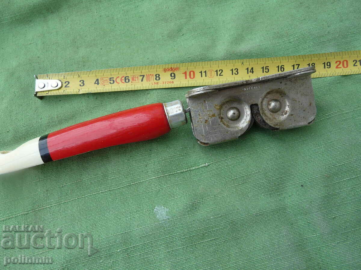 Vintage English knife sharpener with price 20.00 BGN | € 10.23