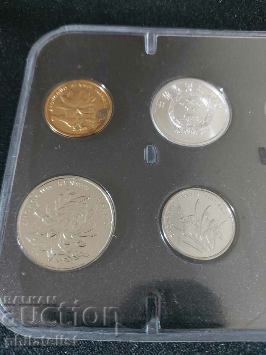 Auction China - Complete set of 6 coins - 1983 - 2007 Auction China - Complete set of 6 coins - 1983 - 2007