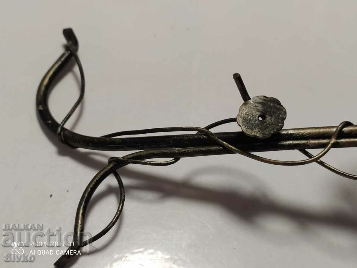 Δημοπρασία Διακόσμηση κρεμάστρας