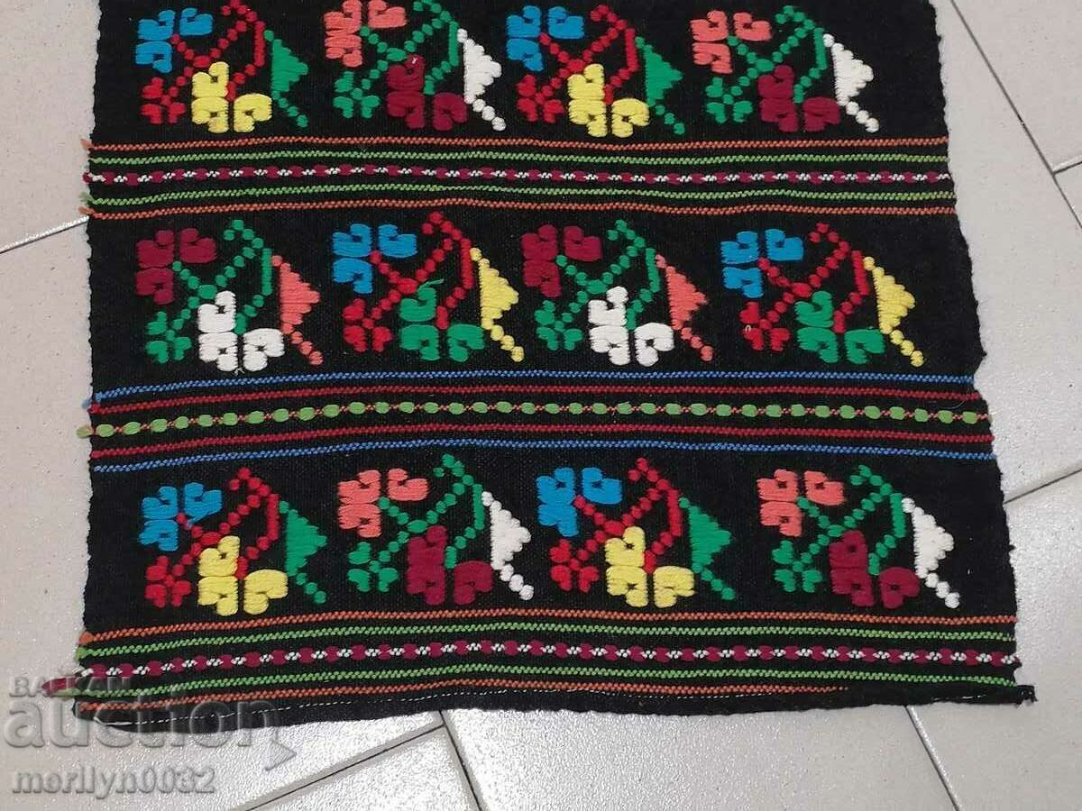 Παλιά υφαντή, κεντημένη ποδιά και ποδιά, παραδοσιακή φορεσιά, σουκμάν με τιμή 89.00 BGN | € 45.50 Παλιά υφαντή, κεντημένη ποδιά και ποδιά, παραδοσιακή φορεσιά, σουκμάν με τιμή 89.00 BGN | € 45.50