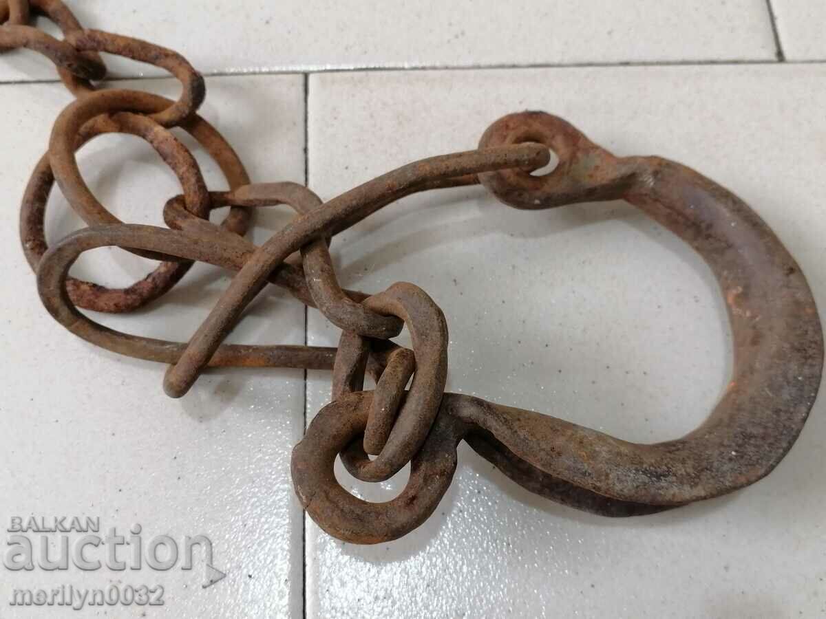 Auction Shackles, fetters, shackles, handcuffs, chain, wrought iron Auction Shackles, fetters, shackles, handcuffs, chain, wrought iron