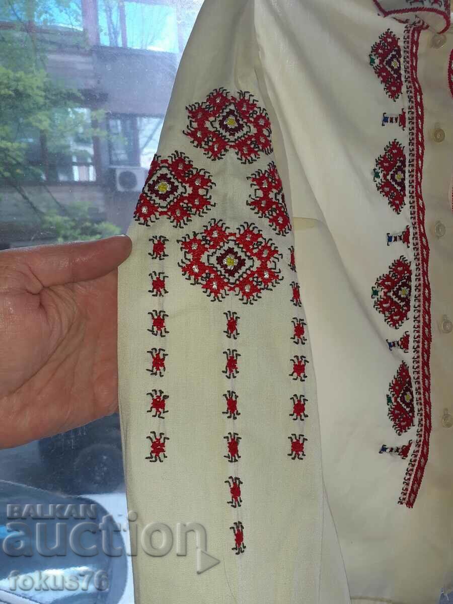 Delivery of Lovely summer shirt for girl from costume, embroidery Delivery of Lovely summer shirt for girl from costume, embroidery