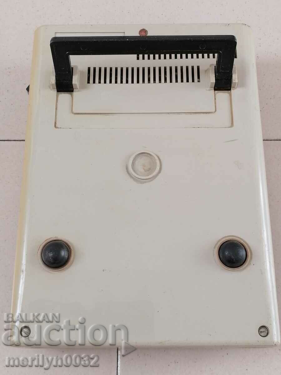 Сметачна машина,електронен калкулатор, елка 51 сметало НРБ - 7 Сметачна машина,електронен калкулатор, елка 51 сметало НРБ - 7