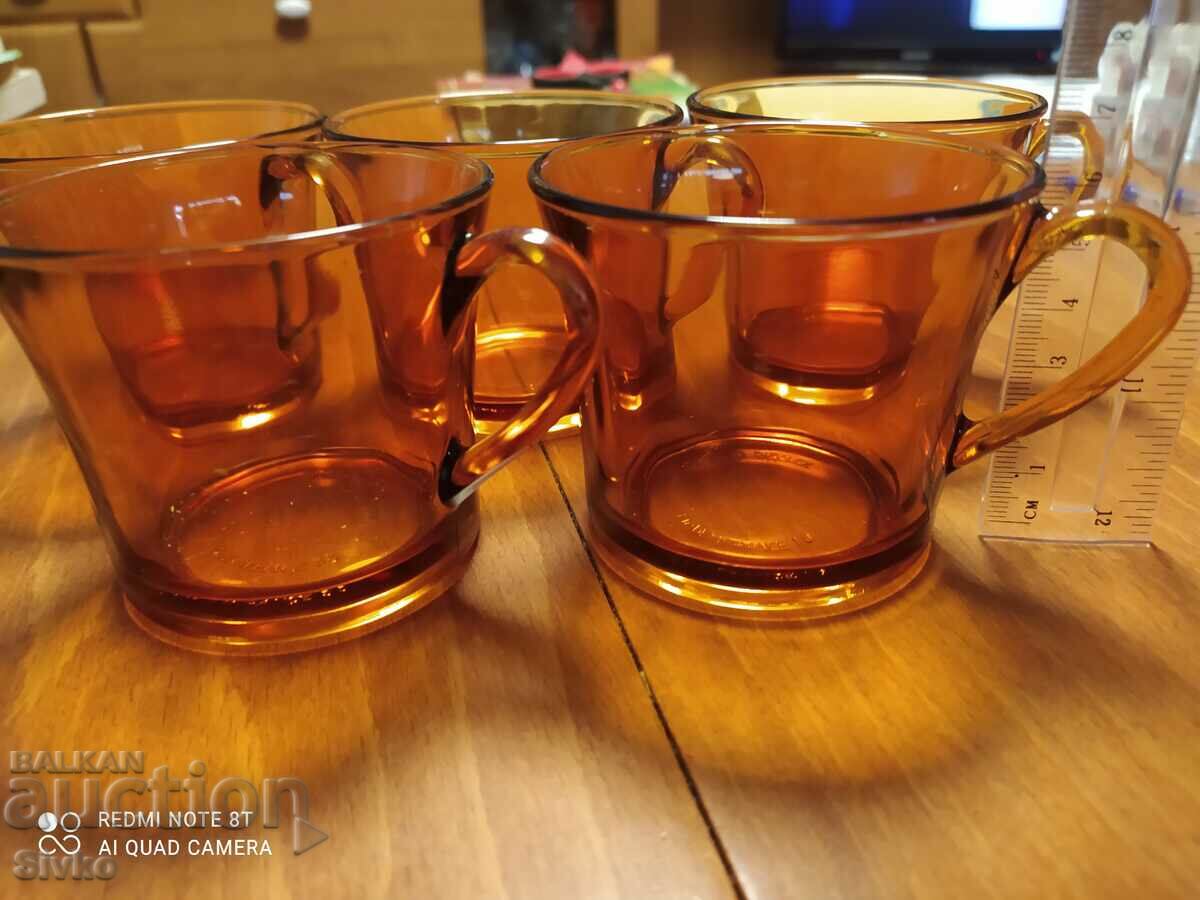 Delivery of Glasses, glass Delivery of Glasses, glass