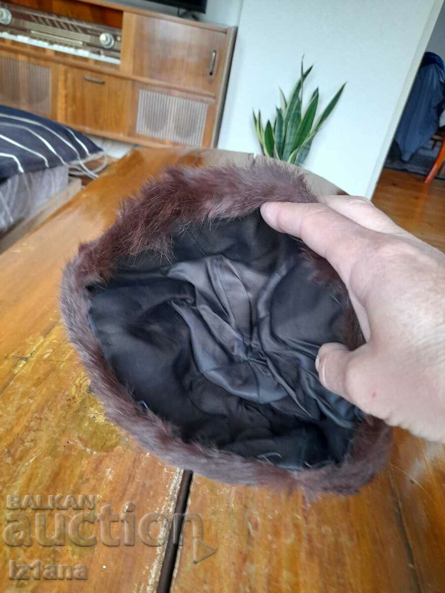 Delivery of Old Women's Russian Winter Hat