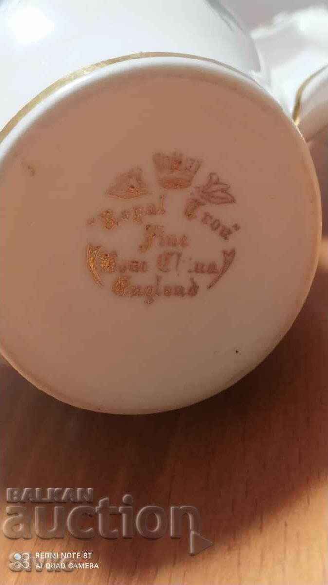 Cup and saucer porcelain marked - 6 Cup and saucer porcelain marked - 6