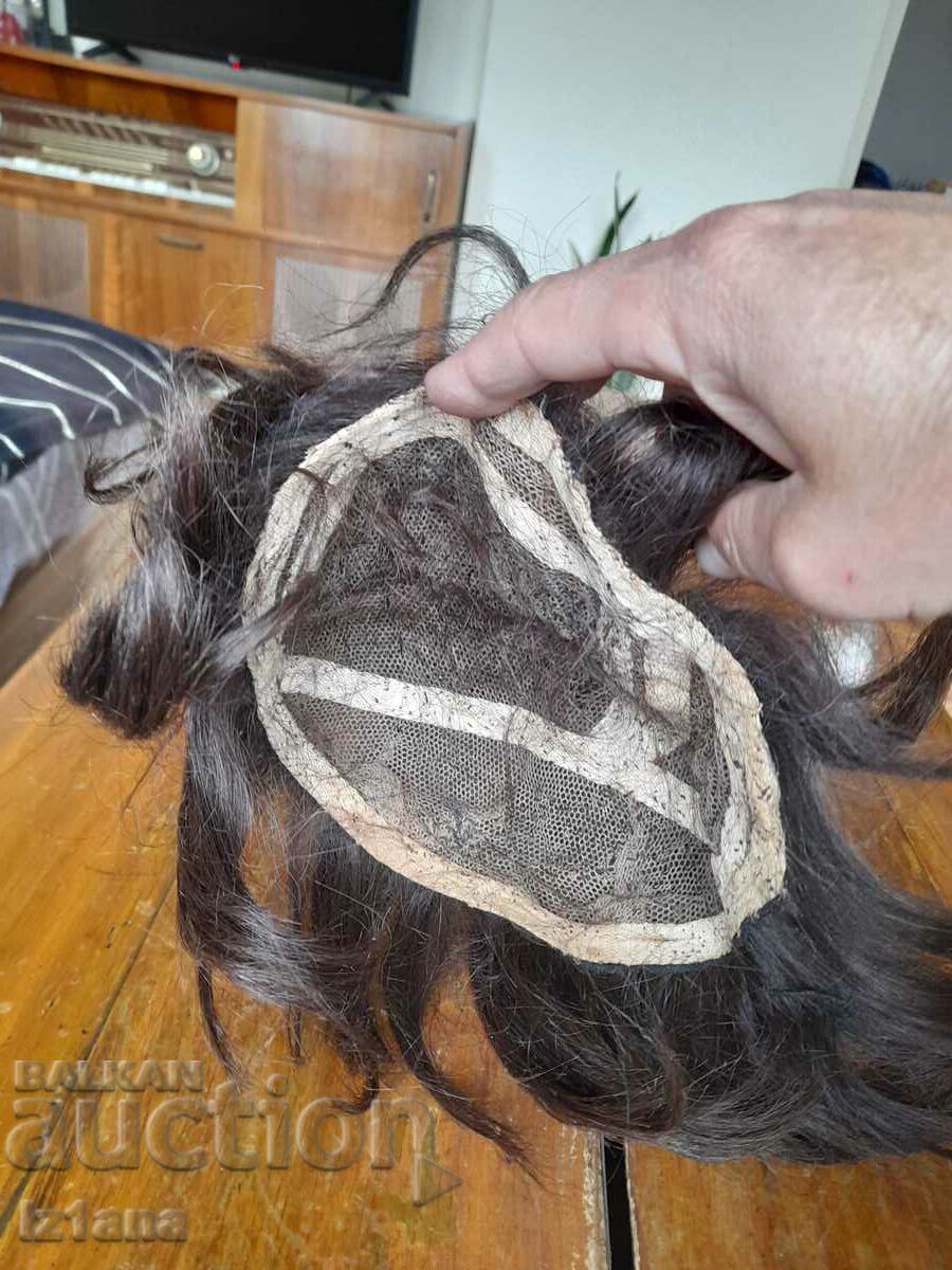 Delivery of An old wig Delivery of An old wig