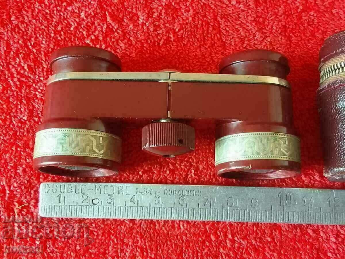 Old theater binoculars with leather case with price 65.50 BGN | € 33.49 Old theater binoculars with leather case with price 65.50 BGN | € 33.49