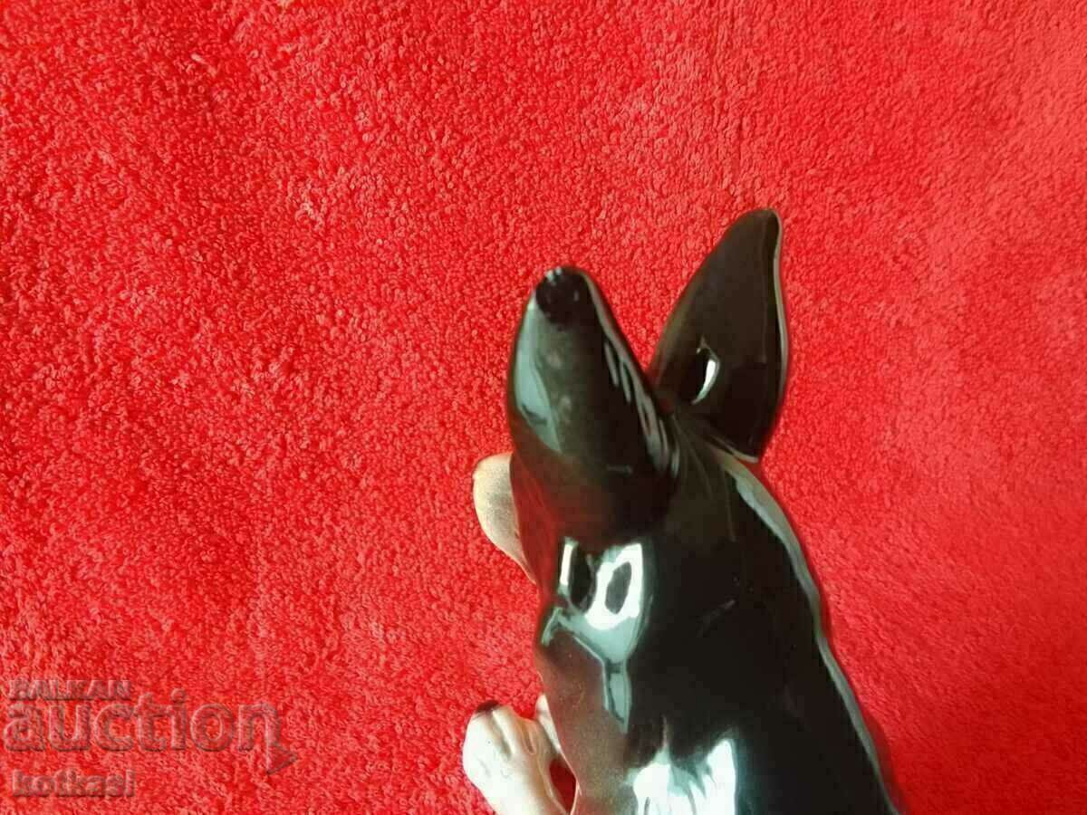 Veche figură de porțelan a unui câine marcat Germania - 5 Veche figură de porțelan a unui câine marcat Germania - 5