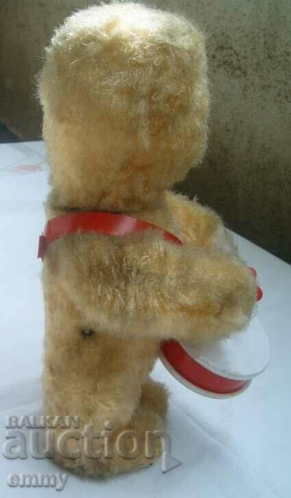 Licitație Urs de jucărie mecanică, un urs care cântă la tobă. Cheia lipsește