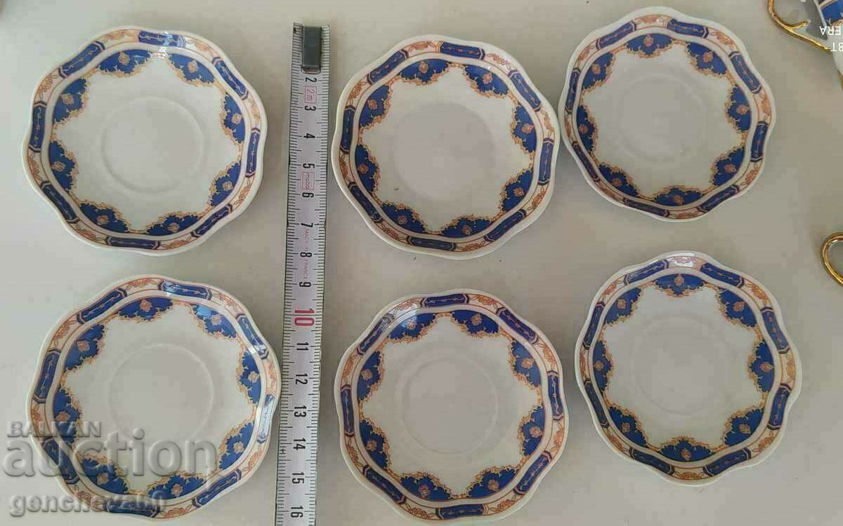 Delivery of Porcelain mini coffee service