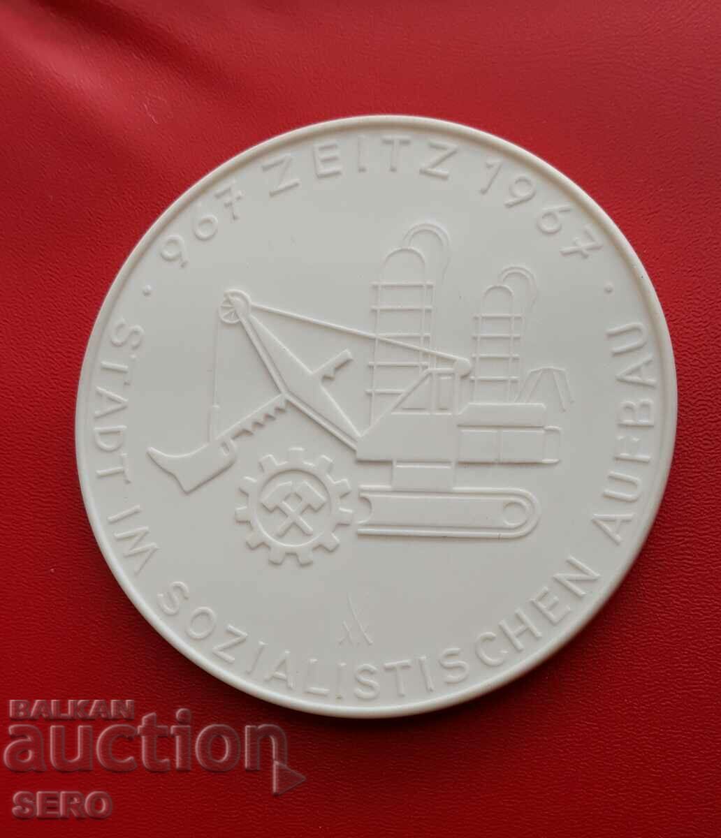 Germany-GDR-large porcelain medal