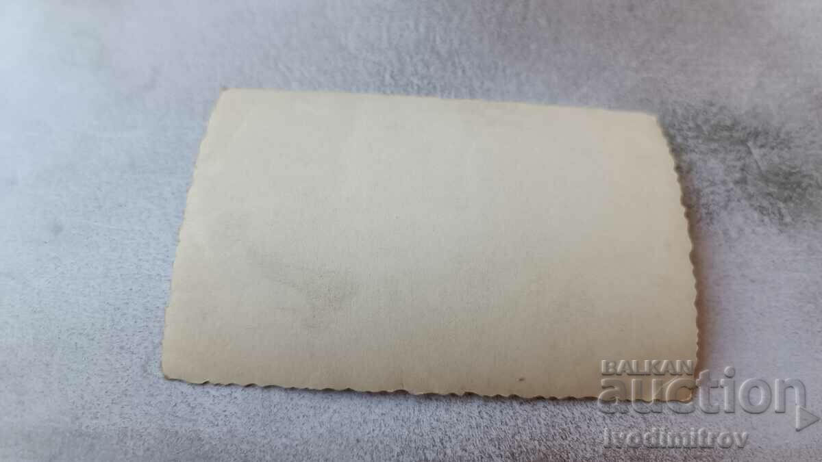 Photo Students and teachers on the beach in front of a rest station with price 1.75 BGN | € 0.89 Photo Students and teachers on the beach in front of a rest station with price 1.75 BGN | € 0.89