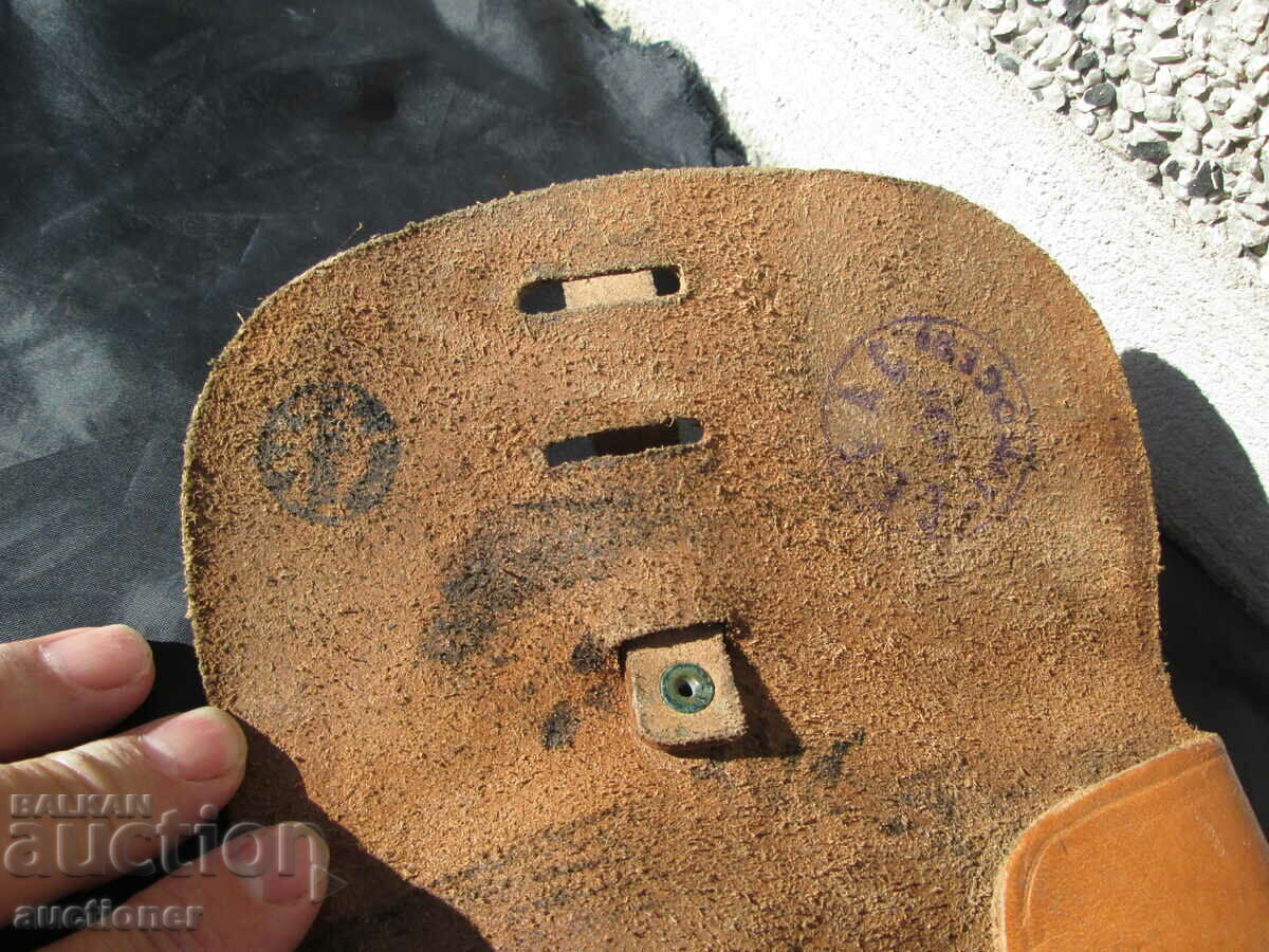 Доставка на СТАР ФРЕНСКИ КОБУР МОДЕЛ GT 1948 Доставка на СТАР ФРЕНСКИ КОБУР МОДЕЛ GT 1948