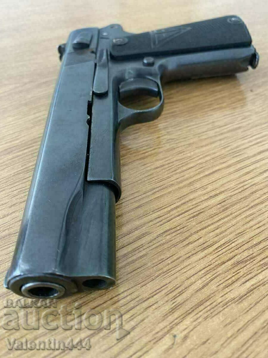 PISTOL RADOM VIS DEZACTIVAT/NESICUR - 5