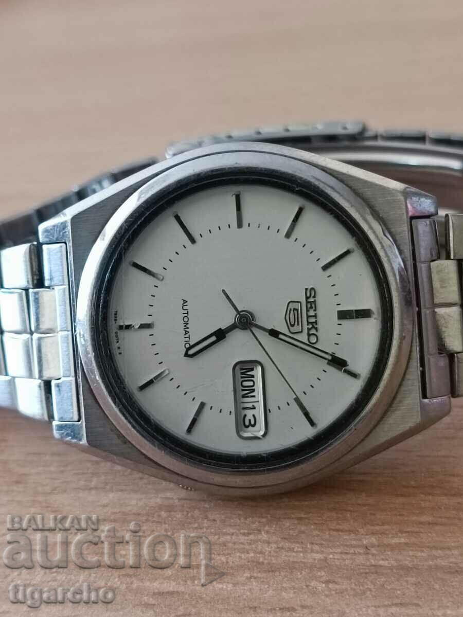 Seiko5 watch - 5 Seiko5 watch - 5