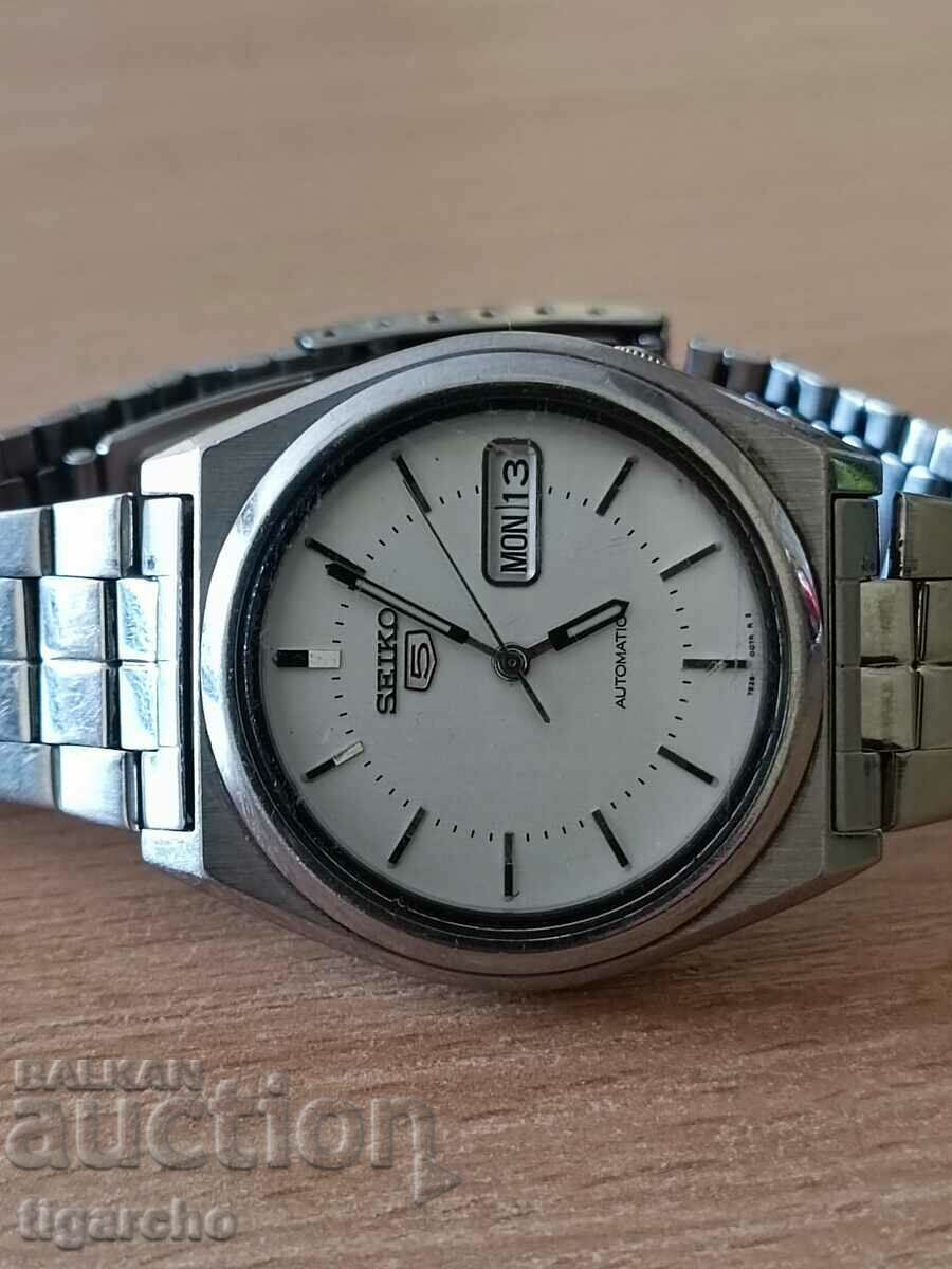 Seiko5 watch - 6 Seiko5 watch - 6