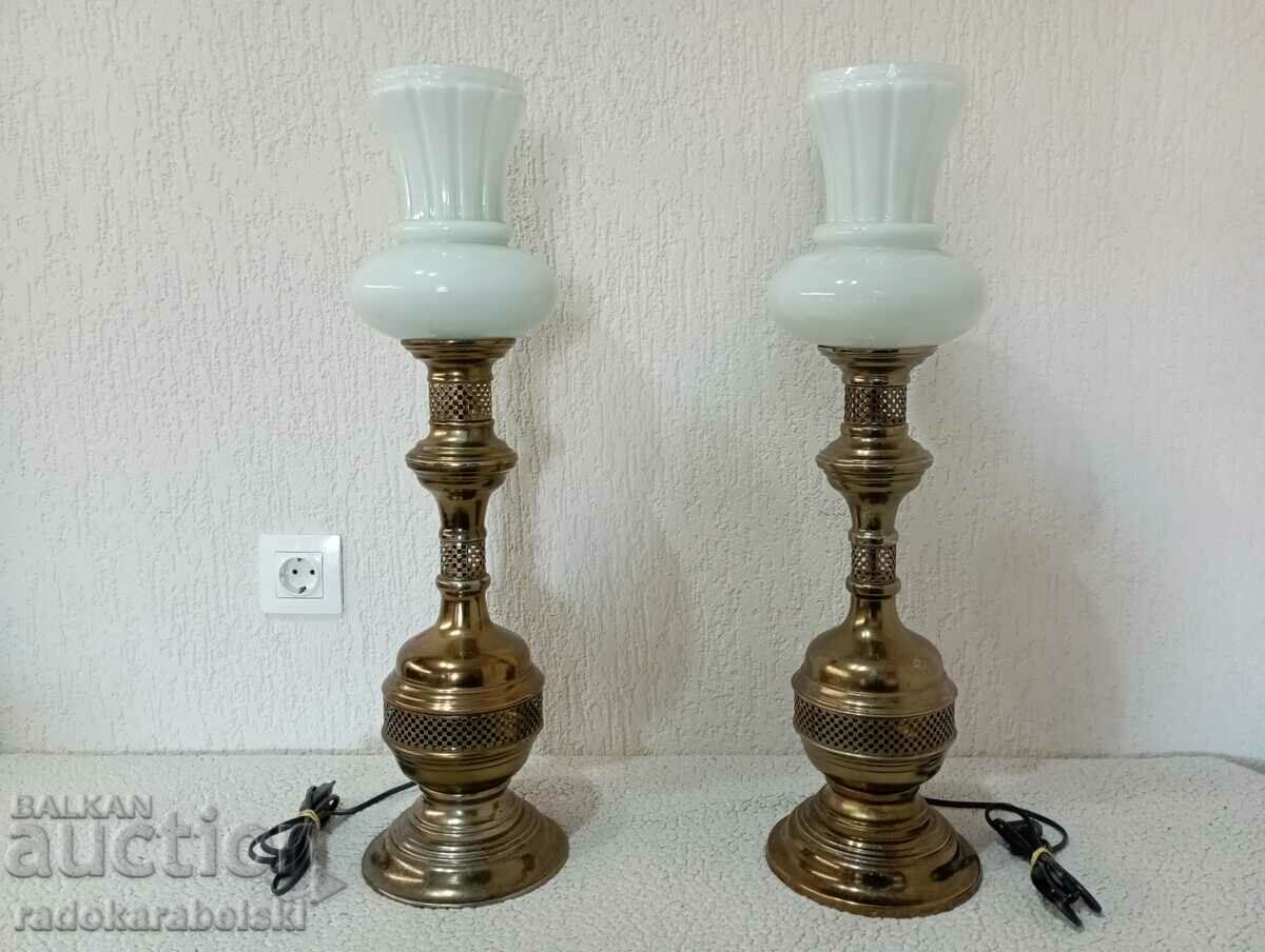 Set of two very large antique lamps - lamp