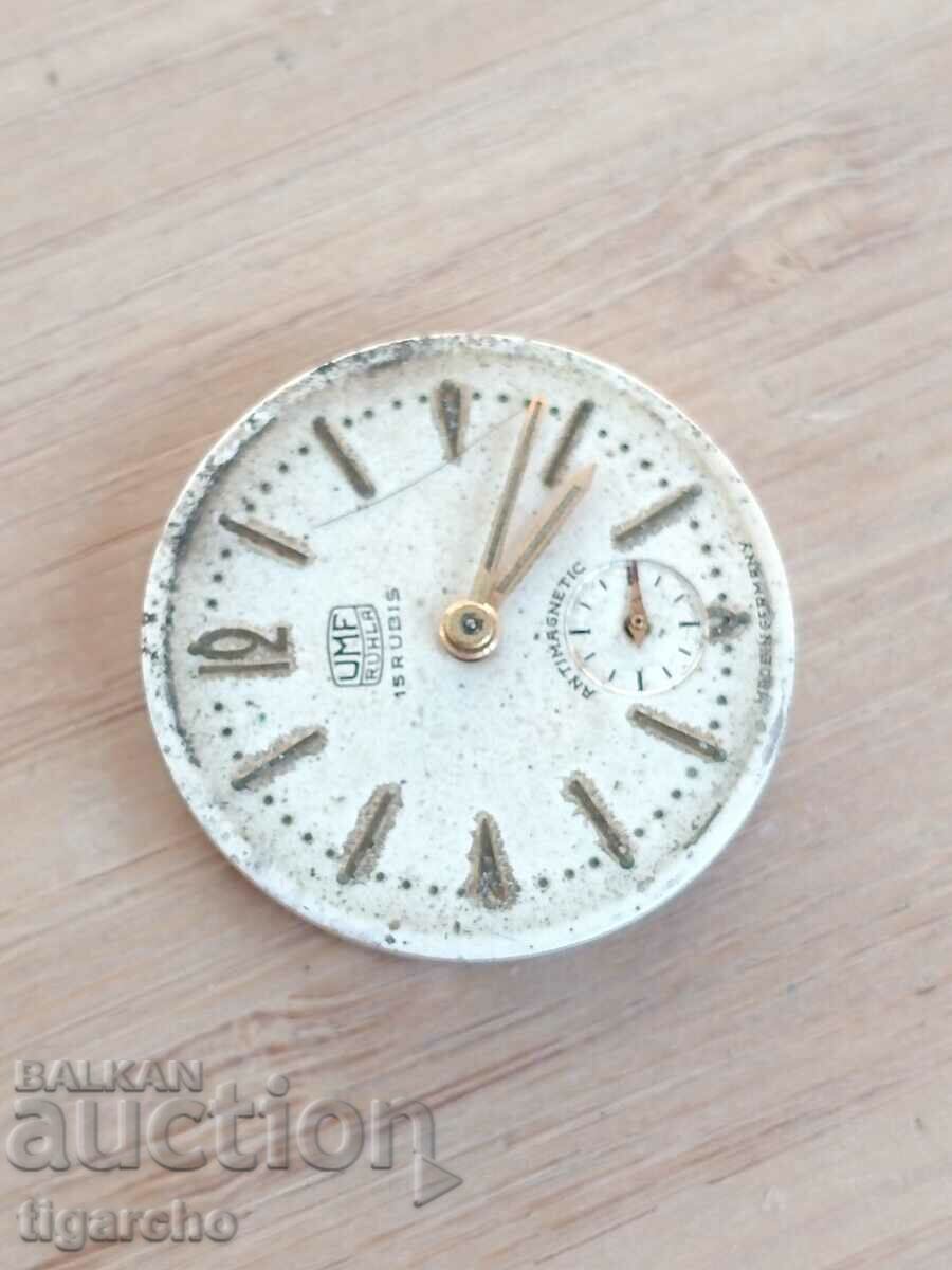 Ruhla γυναικείο ρολόι περιέλιξης με τιμή 10.00 BGN | € 5.11 Ruhla γυναικείο ρολόι περιέλιξης με τιμή 10.00 BGN | € 5.11