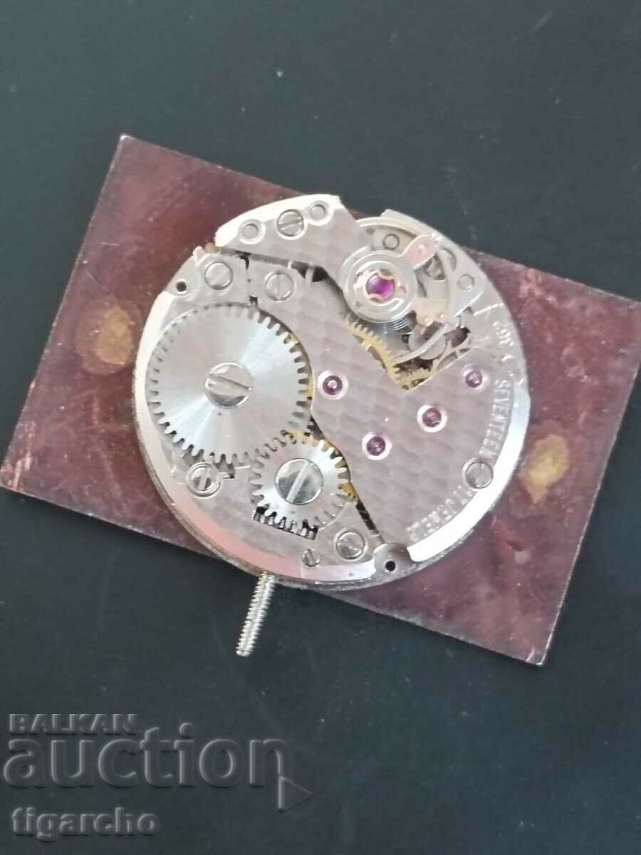 Auction  LOV ladies watch winder