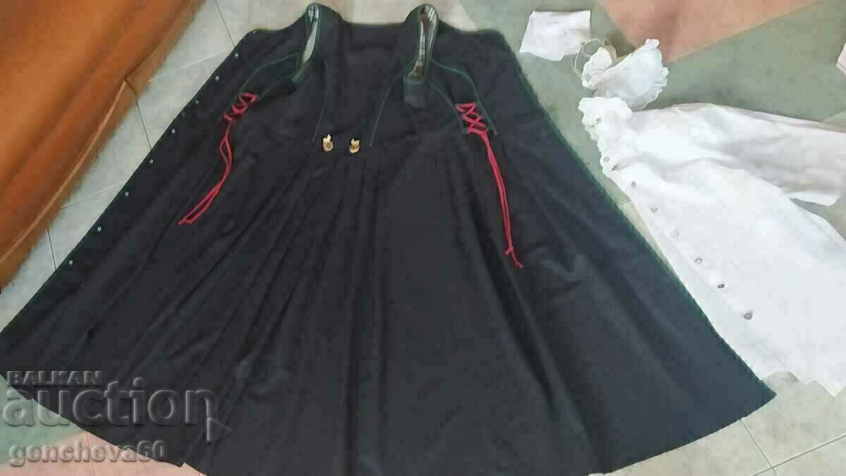 Delivery of Original traditional Tyrolean wool dress, shirt, bag