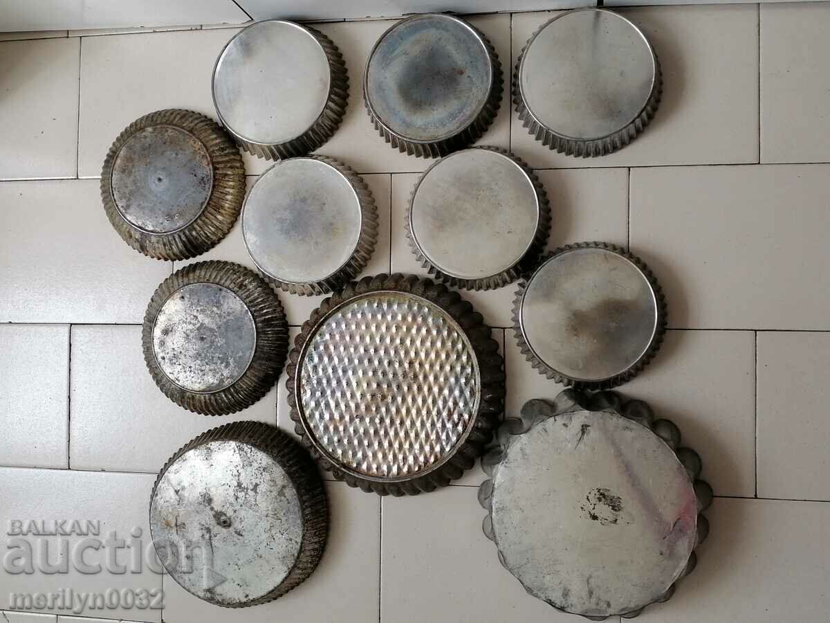 Auction Lot of baking trays for baking loaves of bread NRB tray pita Auction Lot of baking trays for baking loaves of bread NRB tray pita