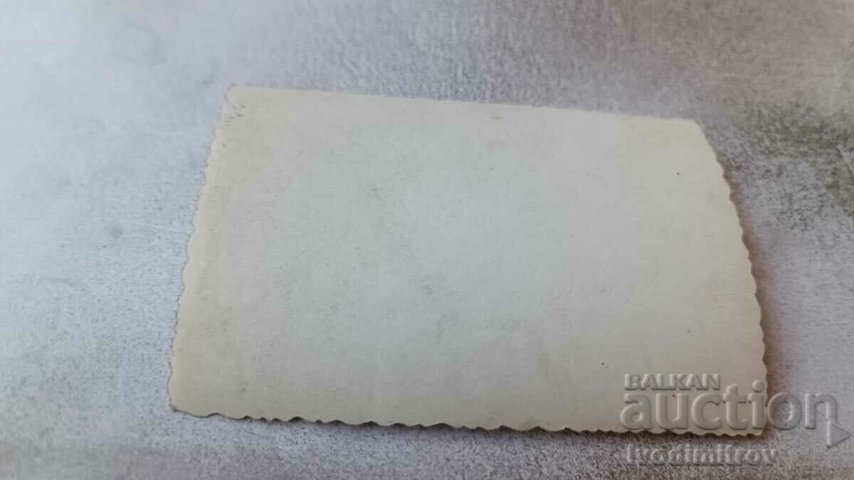 Photo Topchideru Six officers in front of a railway station with price 2.65 BGN | € 1.35 Photo Topchideru Six officers in front of a railway station with price 2.65 BGN | € 1.35