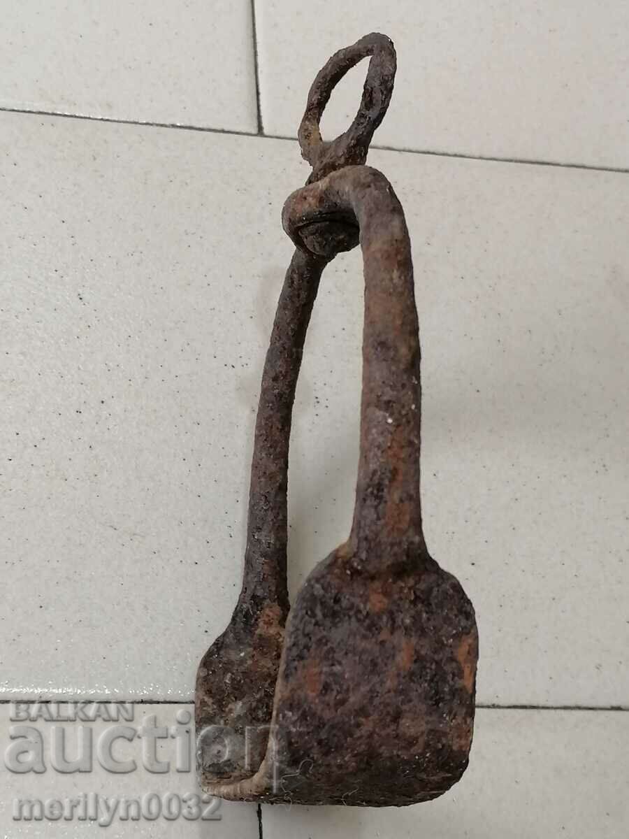 Etrier pentru un cal de cavalerie - 5