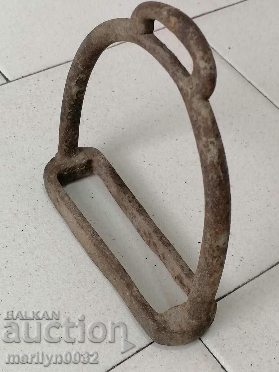 Auction  Stirrup for a cavalry horse