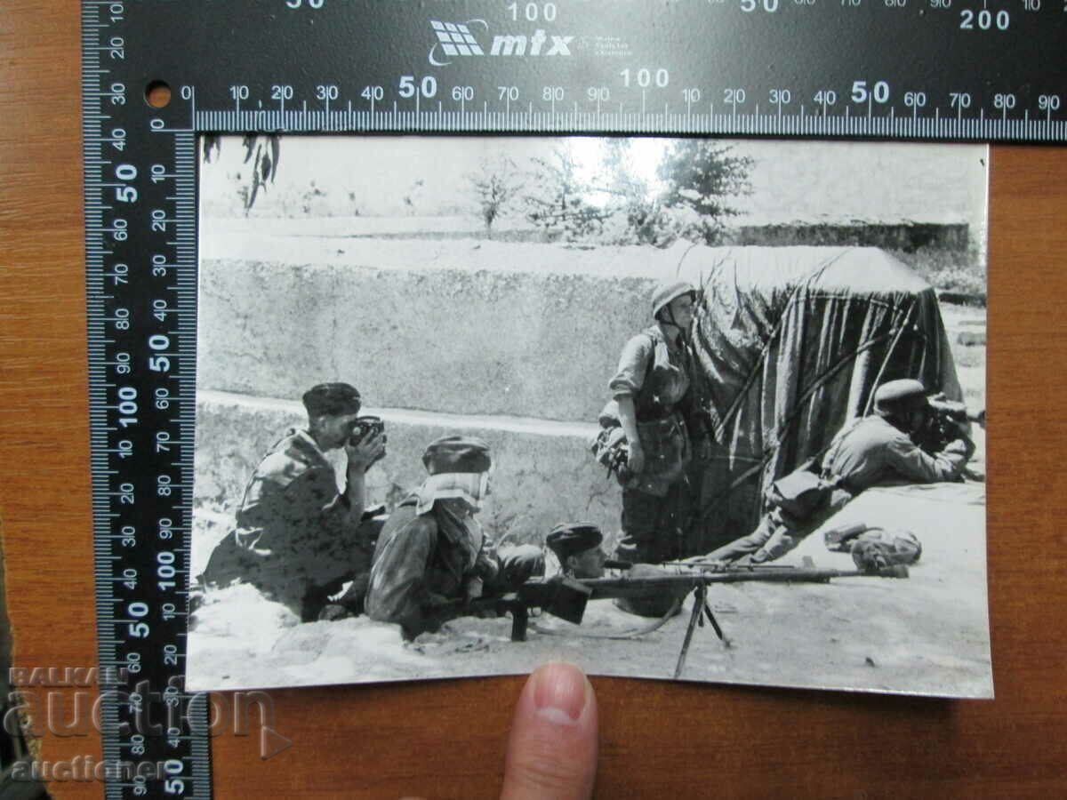 OLD PHOTO OF GERMAN SOLDIERS WWII with price 20.00 BGN | € 10.23 OLD PHOTO OF GERMAN SOLDIERS WWII with price 20.00 BGN | € 10.23