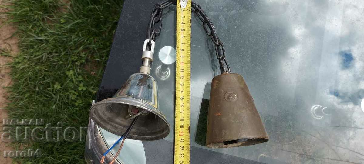 Auction CHAN - LAMP - POLE Auction CHAN - LAMP - POLE