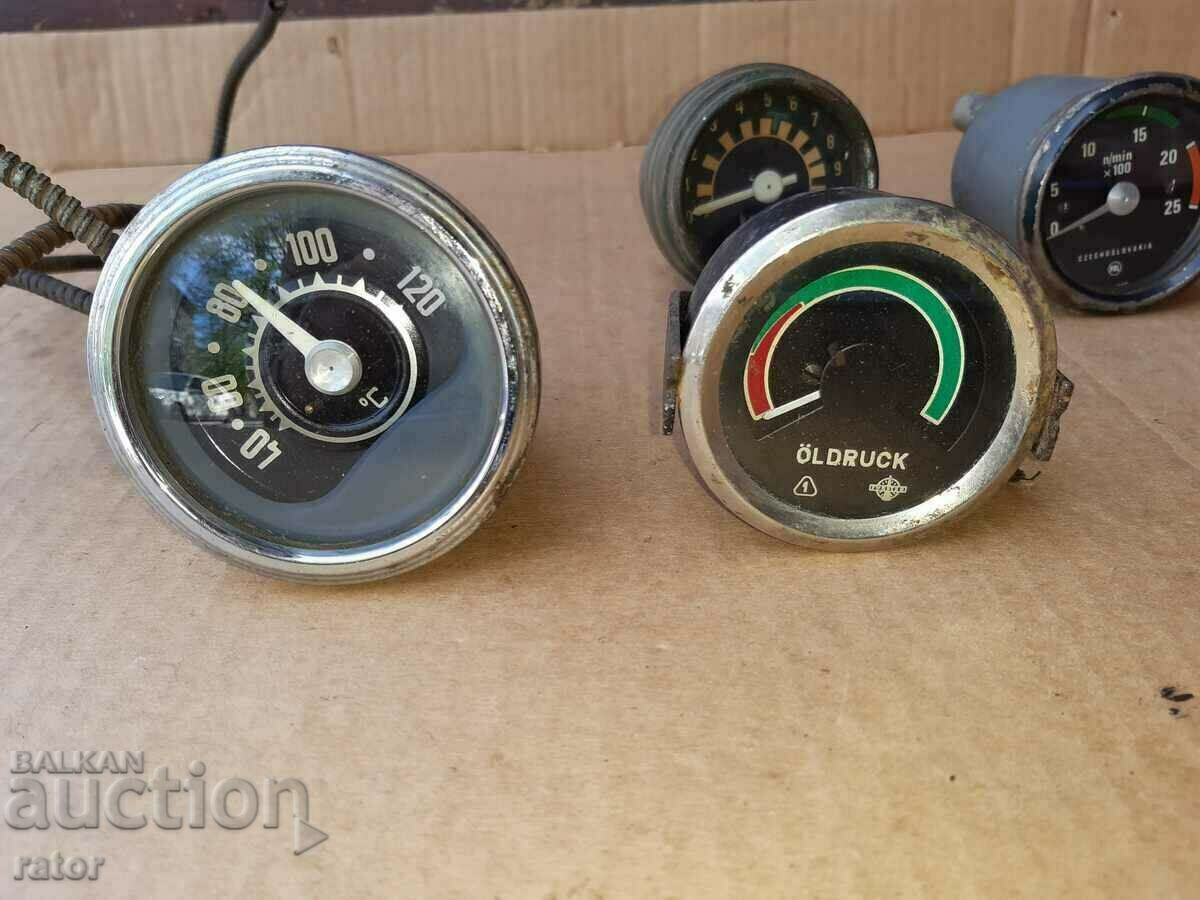 Tachometer, thermometer, pressure gauge for an old car with price 18.00 BGN | € 9.20 Tachometer, thermometer, pressure gauge for an old car with price 18.00 BGN | € 9.20