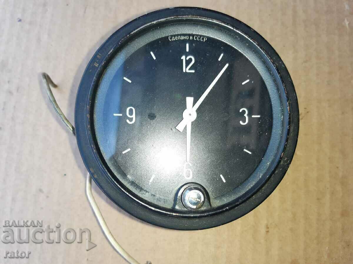 Old car clock for an old car