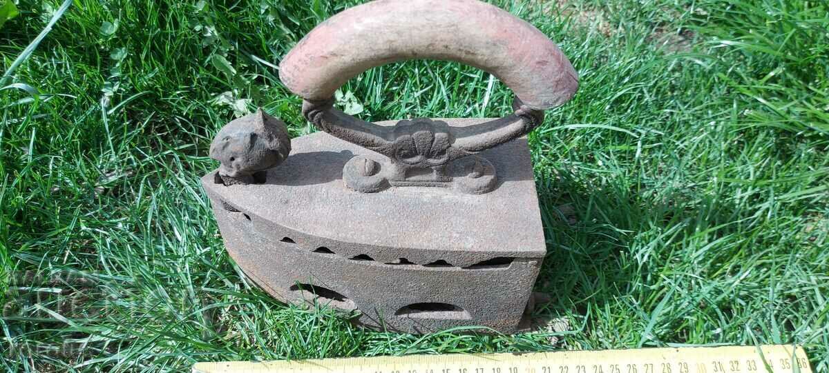 Auction IRON Auction IRON