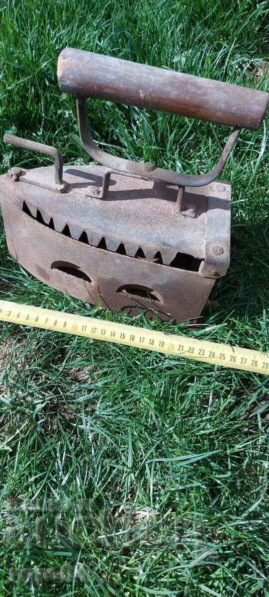 IRON with price 31.50 BGN | € 16.11 IRON with price 31.50 BGN | € 16.11