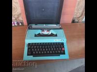 Typewriter Maritsa