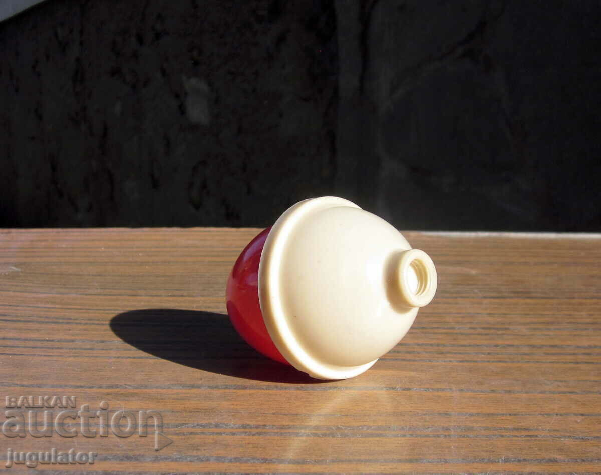 retro travel case and egg stand stand with price 10.00 BGN | € 5.11 retro travel case and egg stand stand with price 10.00 BGN | € 5.11