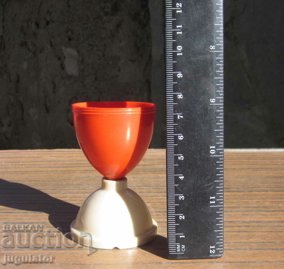 retro travel case and egg stand stand - 5 retro travel case and egg stand stand - 5