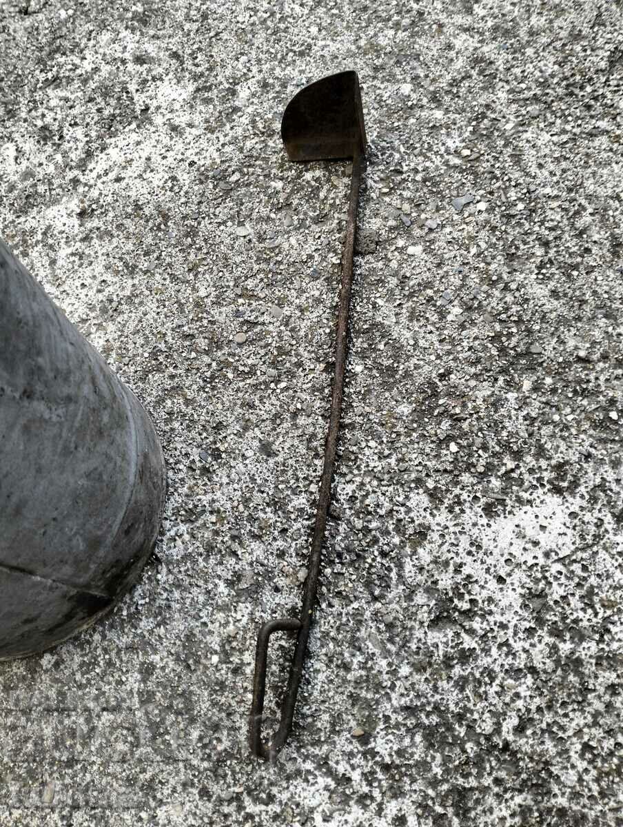 Coal bucket and ash scraper - 6 Coal bucket and ash scraper - 6