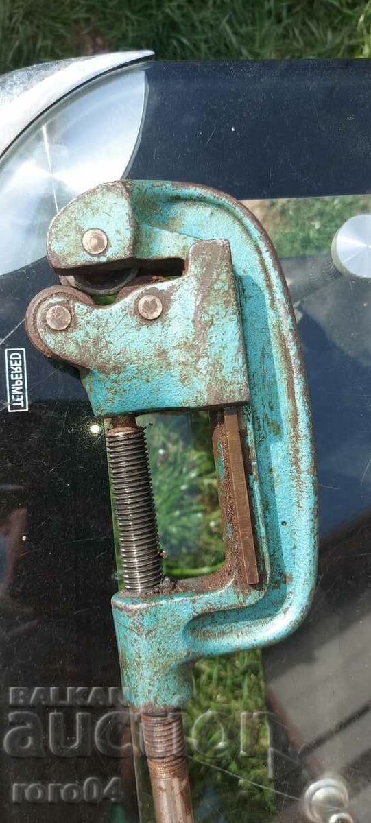 TĂIETĂ TEVI PROFESIONALĂ GERMANĂ 1/8 - 2 INCH - 6